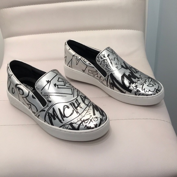 Michael Kors Keaton Leather Slip On Sneakers, 5.5 - Picture 6 of 9